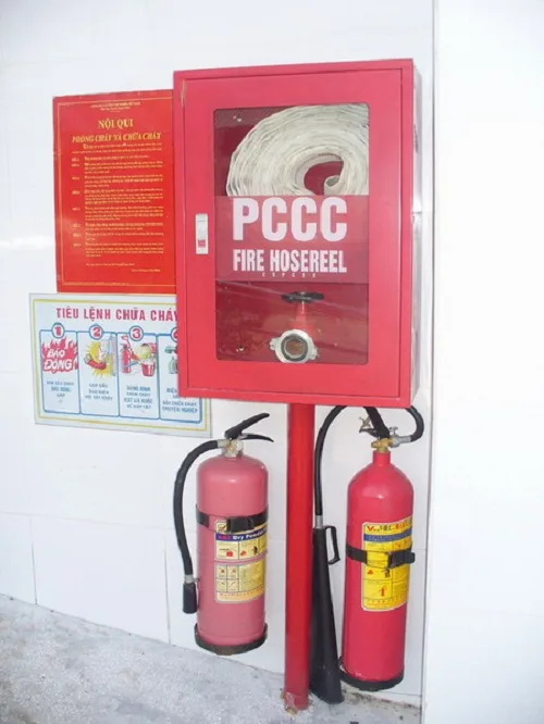 Tủ chữa cháy vách tường